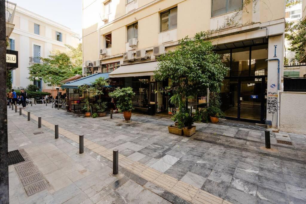 Modern Two Level Apartment In The Heart Of Athen Eksteriør bilde